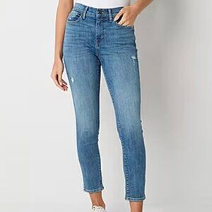 a.n.a Women’s Petite High Rise Skinny Ankle Denim Jeans Size 10P with tags!